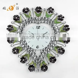 Manufacture Beautiful Heart-shaped Wrought Iron Wall Clock thumbnail-2