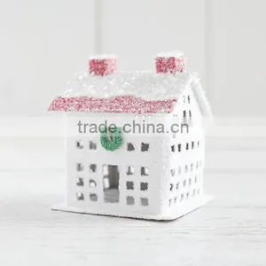 Peppermint Christmas House thumbnail-2