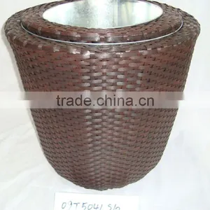 PE/PLASTIC RATTAN W/ZINC PLANT POT thumbnail-1