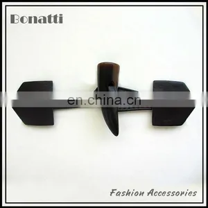 PU Leather Horn Toggle Button thumbnail-1