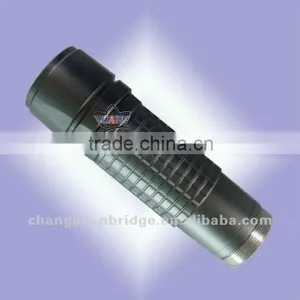 Aluminium Parts Power Style Flashlight thumbnail-1