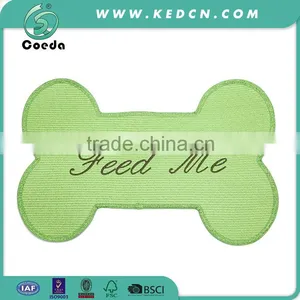 Plastic Dog/Pet Mats thumbnail-1