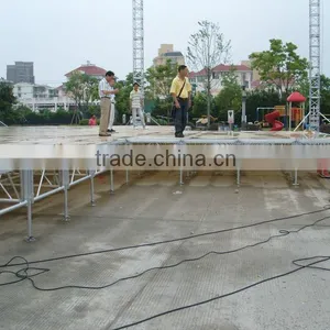 RP Indoor Hall Glass Stage Wedding Decor thumbnail-4
