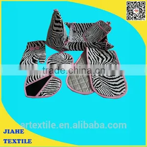 Zebra-stripe Set of Kitchen Items, Apron Ovenmitt and Hat Potholder thumbnail-2