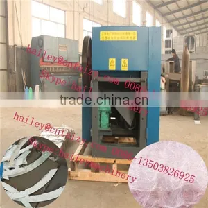 High Speed and Multifunctional Peper Cutting Machine thumbnail-1