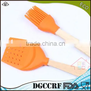 NBRSC Colorful Silicon Cooking Shovel and Silicone Brush Set With Wooden Handle thumbnail-1