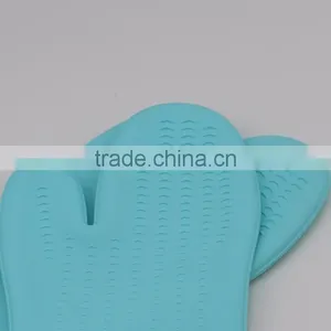 Hot Sale Colorful Kitchen Waterproof Silicone Oven Mitt thumbnail-5