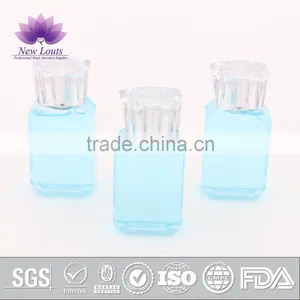 Famous Brand Bath Foam and Shower Gel thumbnail-2