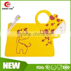 Customized Food Grade Silicone Baby Kids Placemat Bib/table Mat Quality Choice thumbnail-5
