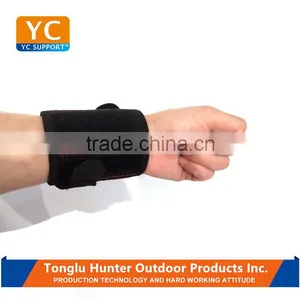 Adjustable Neoprene Sports Wrist Support With the Spring thumbnail-1