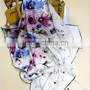 Wholesale Custom Logo 100% Silk Printing Scarf thumbnail-2