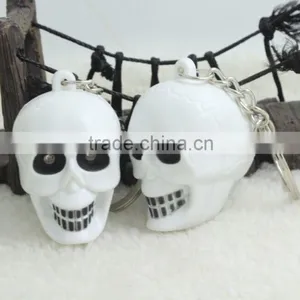 Custom Plastic Skull Led Light Keychain thumbnail-2