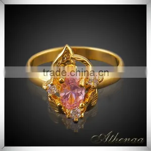 Yiwu Brass Jewelry Factory Fashion 18k Gold Plated Smooth Pink Zircon Wedding Ring thumbnail-2