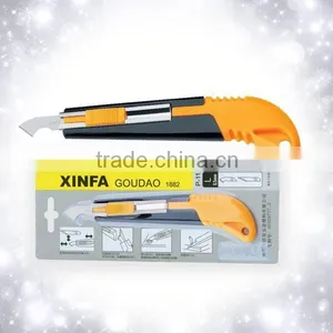 Modified Platic Handle Hook Knife With Hook Blade thumbnail-1