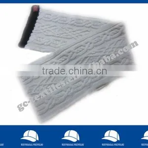 Acrylic Cable Knit Scarf thumbnail-1