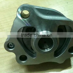KUBOTA D722 GENUINE OIL PUMP thumbnail-1