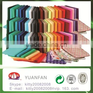 Pp Spunbonded Nonwoven Fabric For Table Cloth / Table Runner thumbnail-1