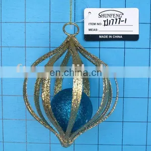Metal Christmas Tree Ornament thumbnail-1