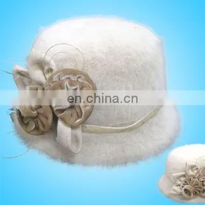 Lady's Fashion Hat thumbnail-1