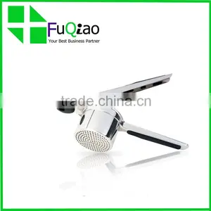 Food Grade Cooking Tools Hand Fruit Press Tools Stainless Steel Potato Masher Ricer thumbnail-5