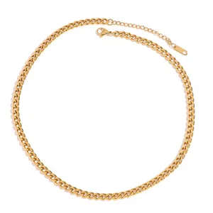 Exquisite Minimalist Waterproof Gold Necklace in High-Quality Stainless Steel thumbnail-1