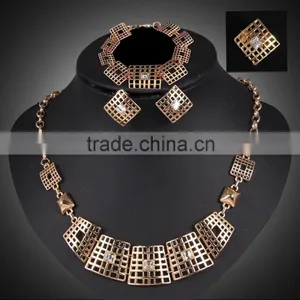 Hot Selling High Quality Alloy Jewelry Set With Gold Plated Jewelry Sets Dubai Custom Jewelry Set thumbnail-3