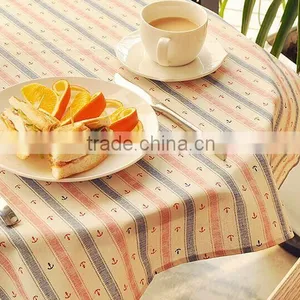 Cotton and Linen Printed Tablecloth thumbnail-1