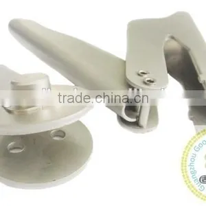 Professional Hand Vice Pocket Handle Seal thumbnail-1