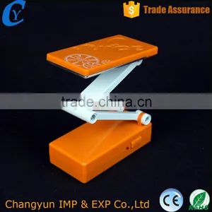 2016 New Design LED Table Desk Lamp Plastic Rechargable Energy Saving thumbnail-5