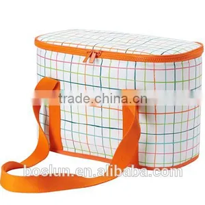 The Factory Mainly Engaged in Various Types of Casual Fashion Handbags Cooler Bag Shoulder Bag thumbnail-1