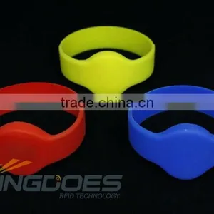13.56MHz RFID Silicone Wristband Free Print thumbnail-1