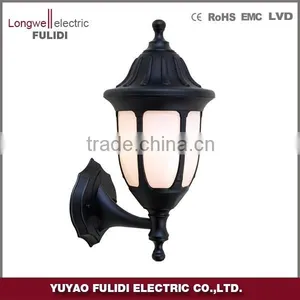 P211 Garden Lantern Outdoor Light,plastic E27 Lampholder Energy Saving Lamp IP44 thumbnail-1