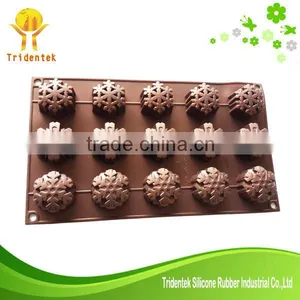 China Supplier Snow Shaped Silicone Chocolate Molds thumbnail-1