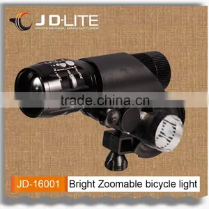 Zoomable High Power Light Torch Bright Led Light Torch Flashlight Powered by 3AAA Battery thumbnail-1