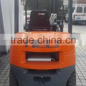 China Top1 Forklift Brand 2ton 4 Wheel Counterbalance Diesel Forklift Truck thumbnail-2