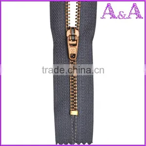 Hot-selling #5 Strong Plastic Zipper With Strong Teeth With Different Color,size,plastic Zipper Bags or Zip thumbnail-1