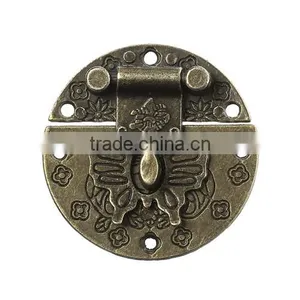 Antique Bronze Decorative Butterfly Pattern Clasp Round Jewelry Wooden Box Lock thumbnail-1