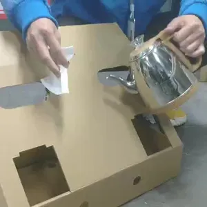 Wax-Coated Packaging Box Waterproof Corrugated Shipping Carton for Food Fruit thumbnail-3