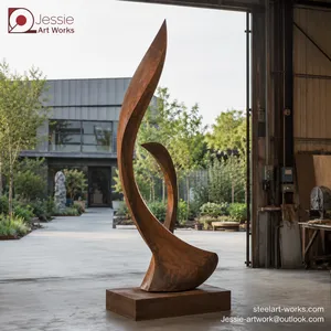 Rust Steel Garden Sculpture for Natural Outdoor Space thumbnail-4