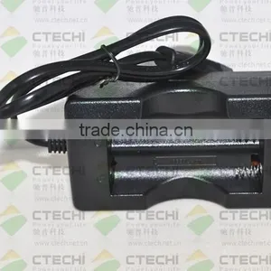 Travel 18650 Battery Charger thumbnail-5