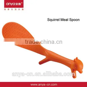 D585 Squirrel Shaped Plastic PP Squirrel Rice Spoon Kitchen Meal Ladle thumbnail-1