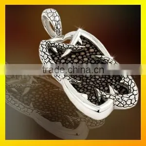 Men Custom Vintage Pendant Hot Selling Fashional Cross Necklace Pendant thumbnail-1
