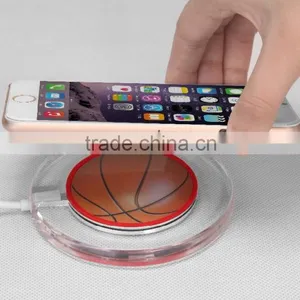Hot Sell Basketball Pattern Smart Wirless Charger for Multiple Phones thumbnail-4