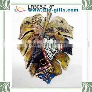 Resin Souvenir Leaf Shape Wall Hanging Ornament thumbnail-1