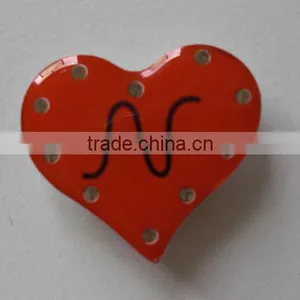 High Quality LED Valentine's Day Heart Badges thumbnail-2