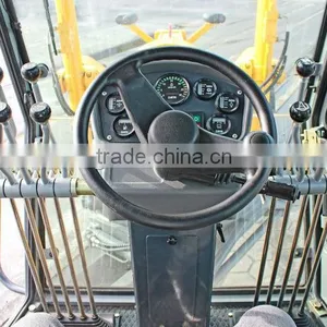 215HP XCMG 4WD Motor Grader GR215 thumbnail-2