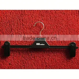 Non-slip Trouser Hangers thumbnail-1