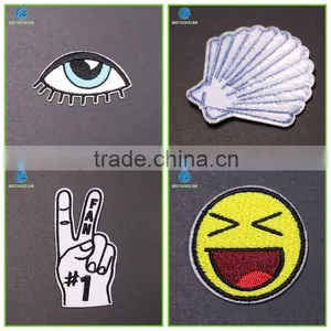 Wholesale Cheap Fashional Woven Embroidered Patches Badges Custom Embroidery Patch thumbnail-4