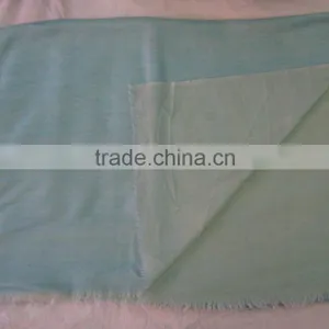 High Quality Cashmere Reversible Scarf in Solid Colour thumbnail-2