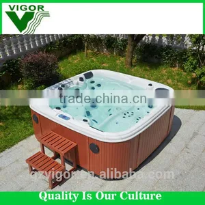 Jet Whirlpool Bathtub With tv thumbnail-1